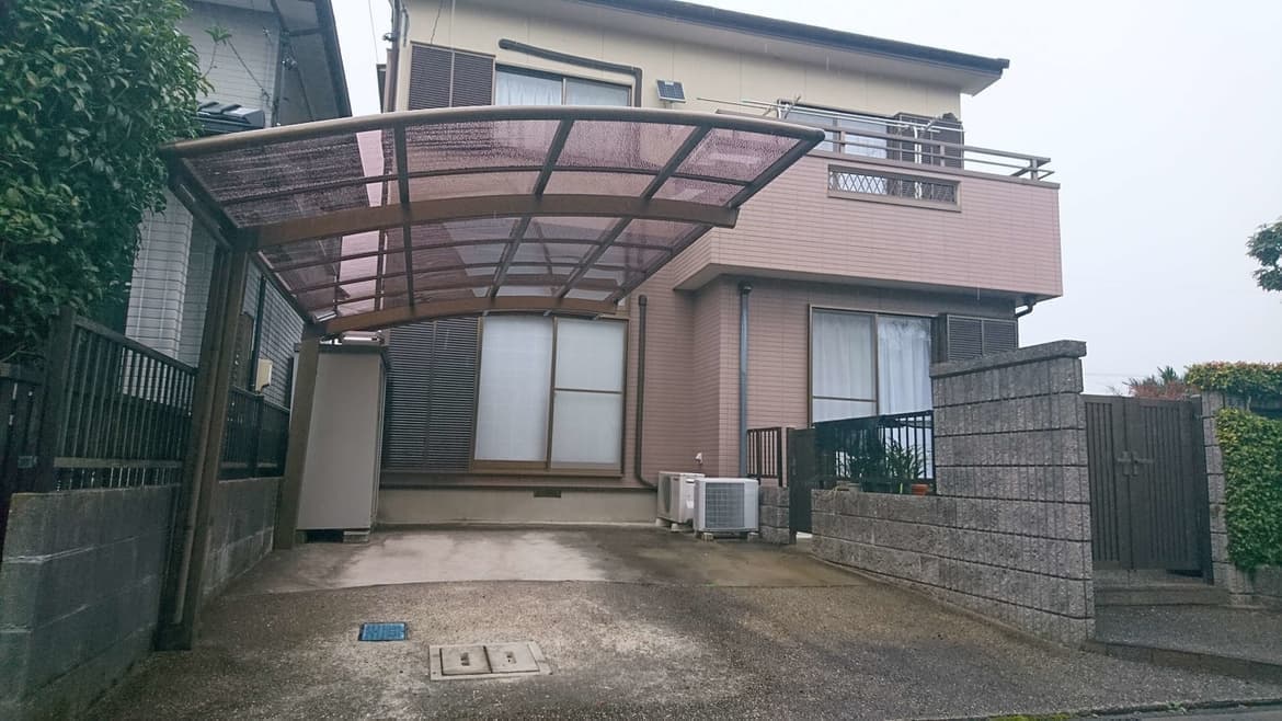 カーポートパネル交換 名古屋市港区 | カーポート修理ならエクステリアの窓口名古屋市港区