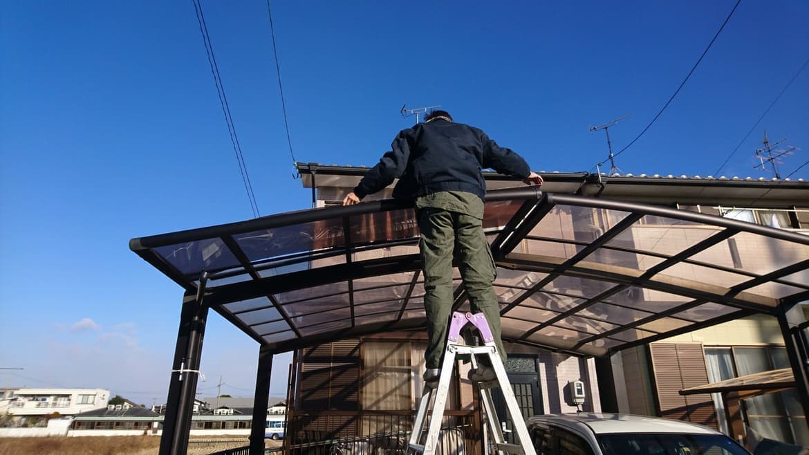 カーポートパネル交換なら名古屋市港区のエクステリアの窓口名古屋市港区