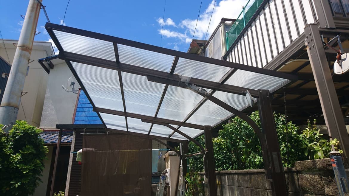 カーポート波板張替え 名古屋市港区 | 波板張替えならエクステリアの窓口名古屋市港区