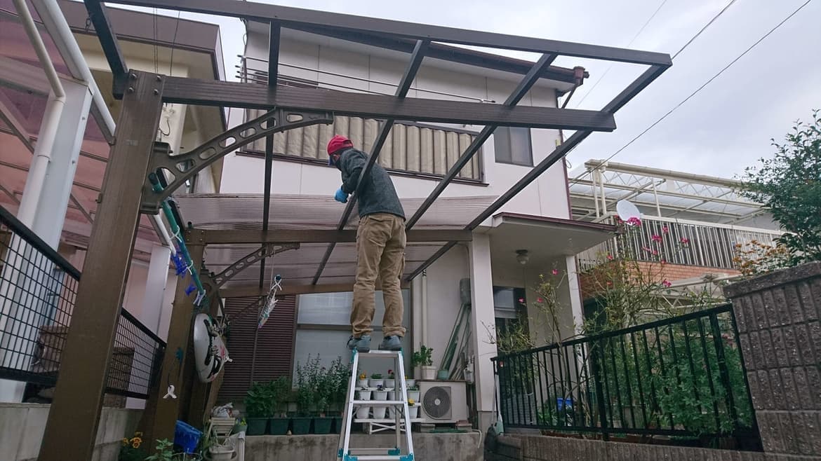 カーポート波板修理 名古屋市港区 | 波板張替えならエクステリアの窓口名古屋市港区