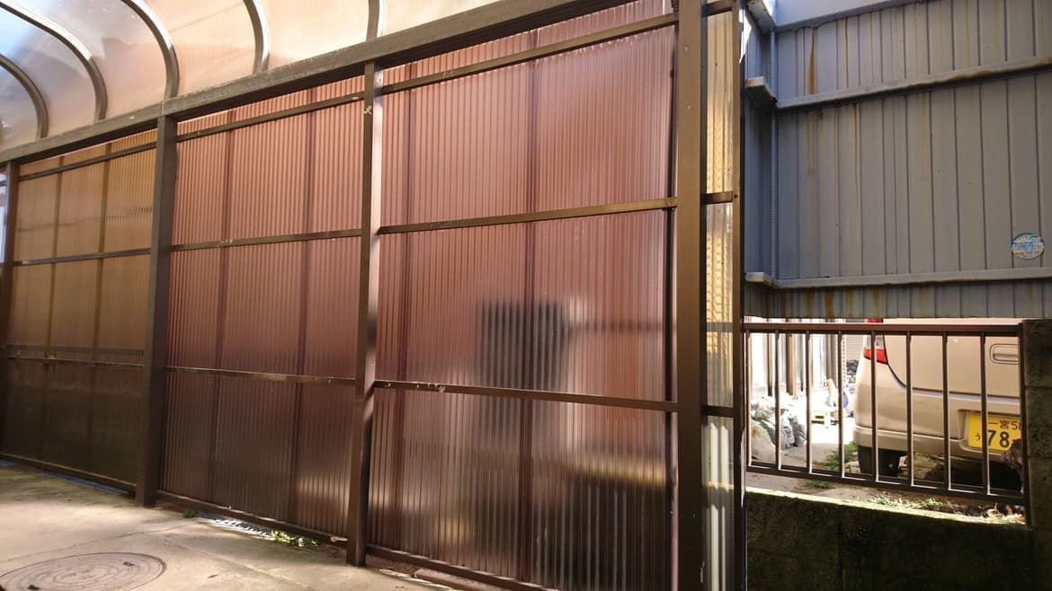 波板張替え 名古屋市港区 | 波板張替えならエクステリアの窓口名古屋市港区