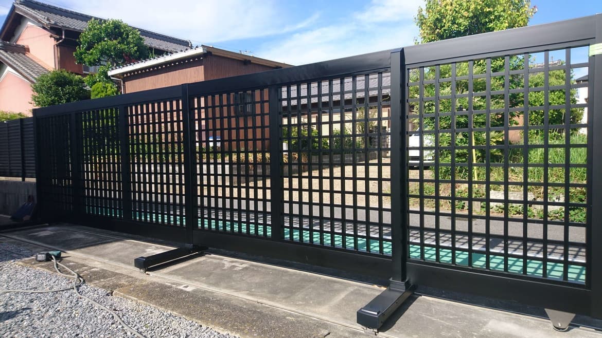 大型引戸門扉の取替えなら名古屋市港区のエクステリアの窓口名古屋市港区