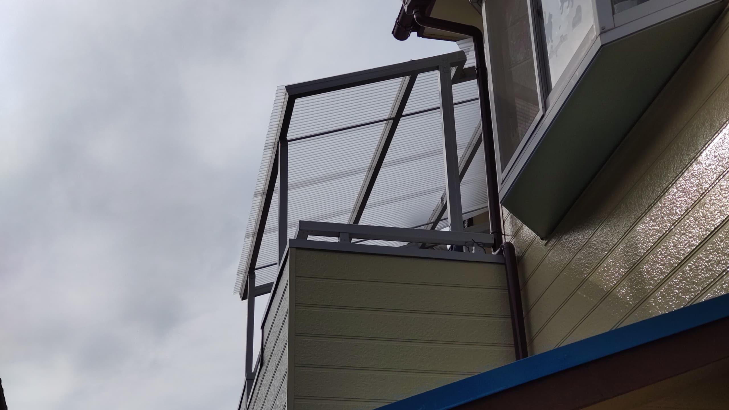 2階テラス波板交換 名古屋市港区 | テラス波板交換ならエクステリアの窓口名古屋市港区